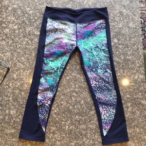 Fabletics capris
